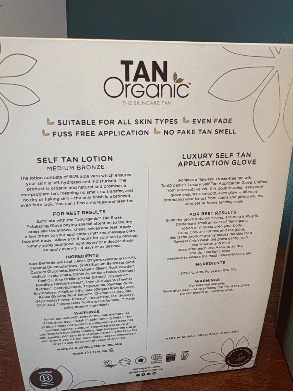 TAN Organic Sun-Kissed Essentials Self Tan Set - Beige/Brown